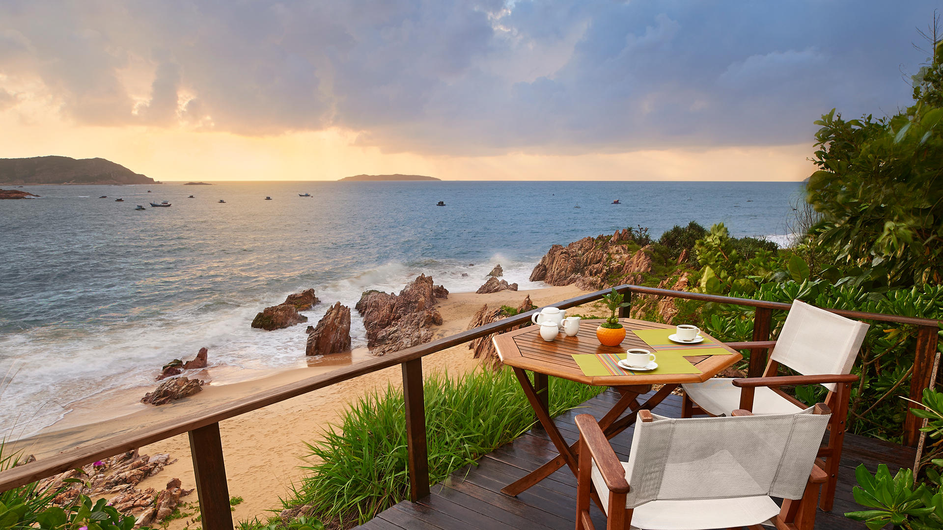 Top 8 Resorts for Luxury Honeymoon Packages in Vietnam