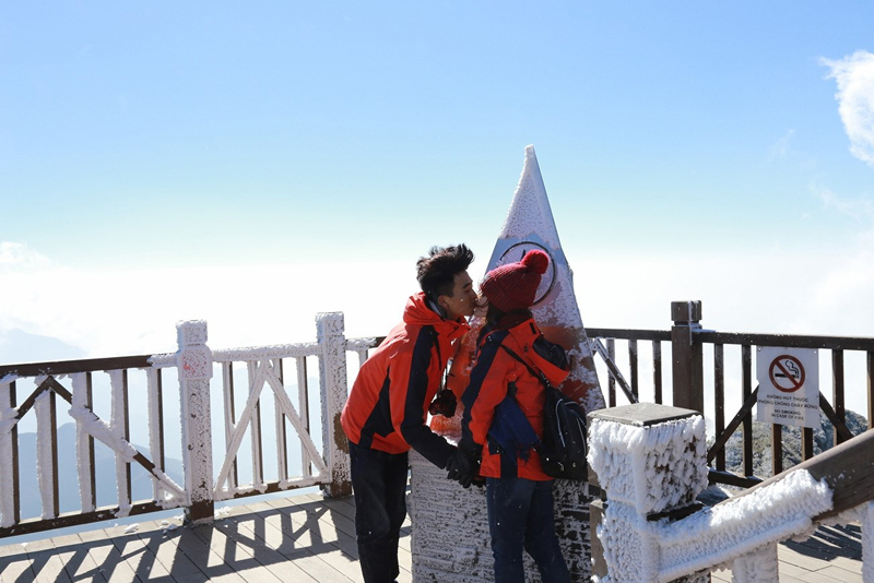 Fansipan Mountain in Sapa - Check in place for young travelers