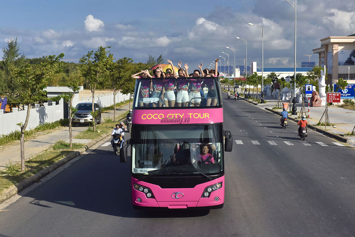 Da Nang City tour by double decker bus